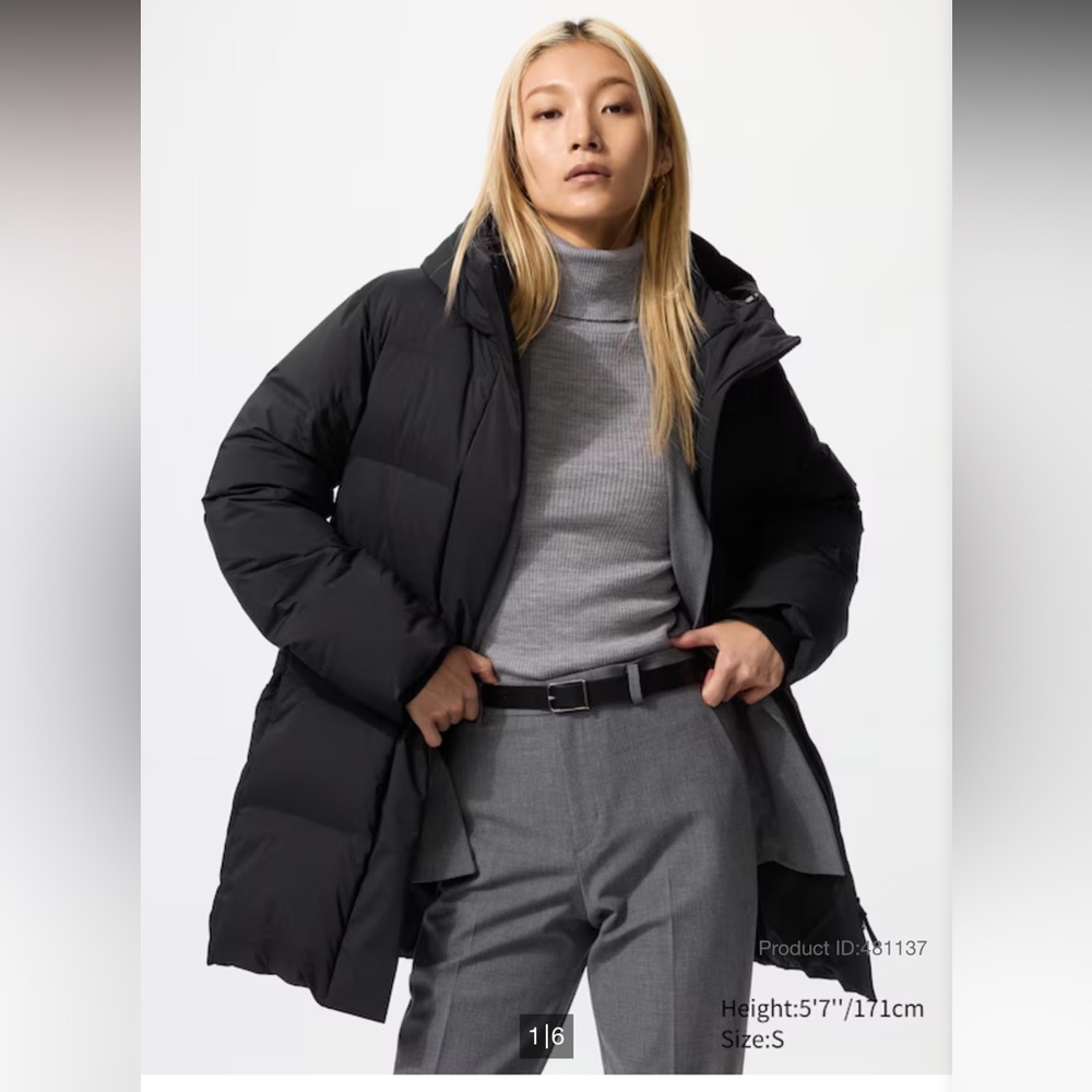 Uniqlo Women's Black Puffer Jacket